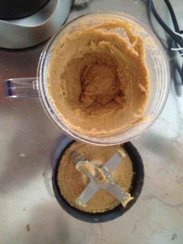 I switched to the ‘extractor’ blade to get a finer chop